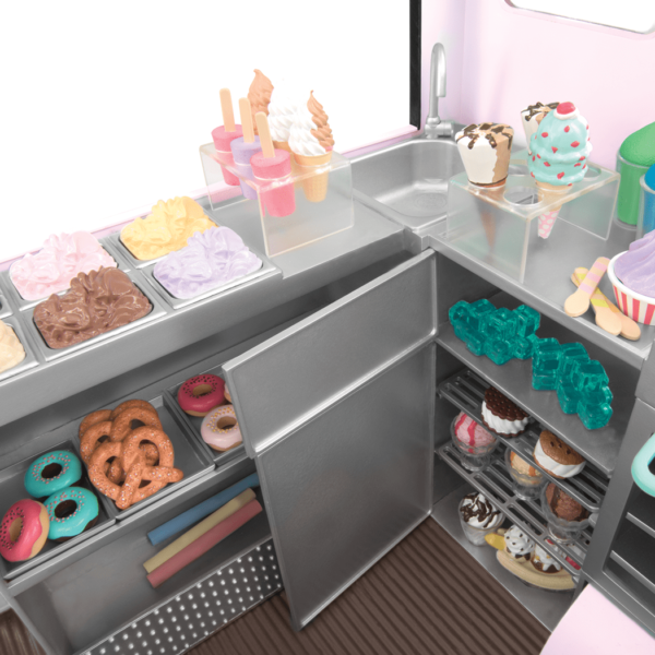 BD37363-Sweet-Stop-Ice-Cream-Truck-Single-03@3x